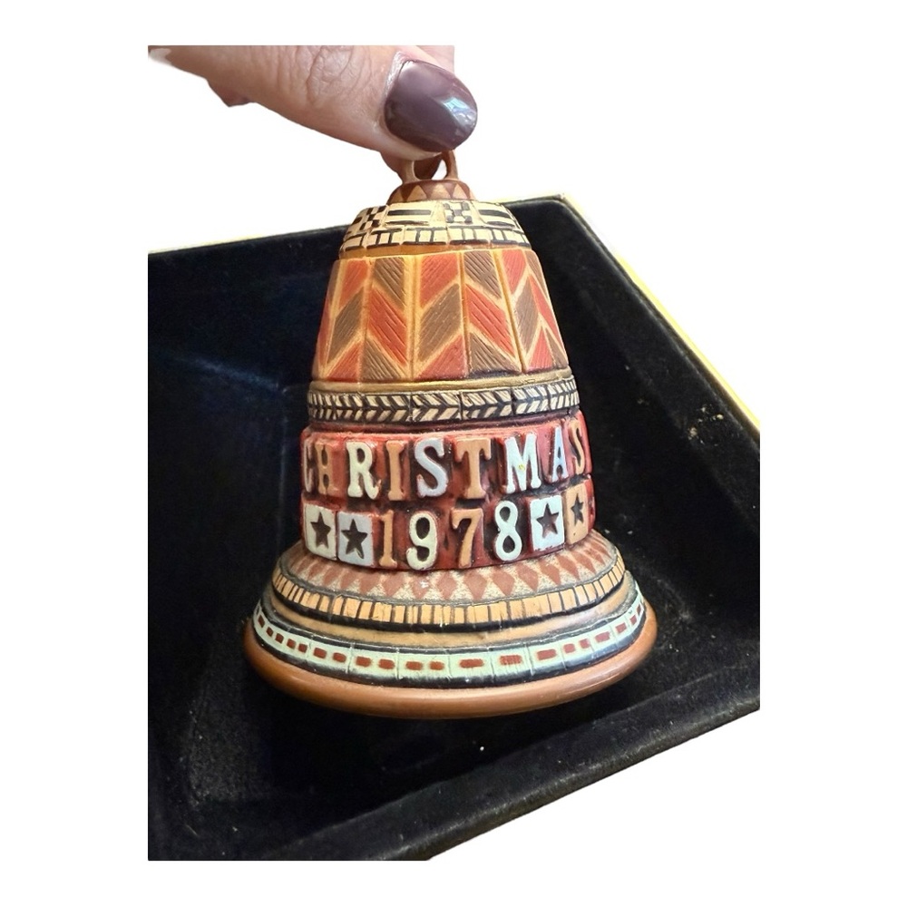 Vintage 1978 Hallmark Christmas Bell Ornament – Tree Trimmer Collection – In Box